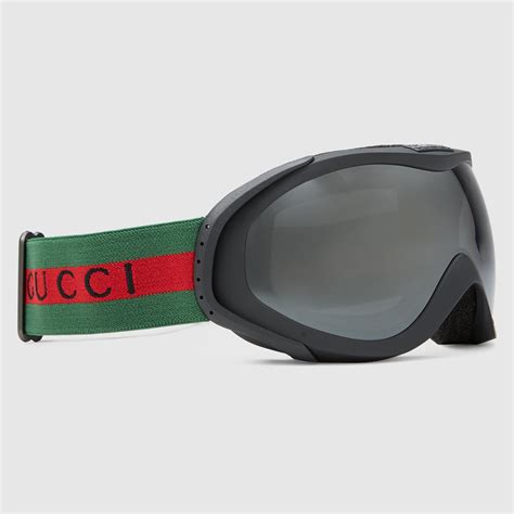 Gucci ski goggles